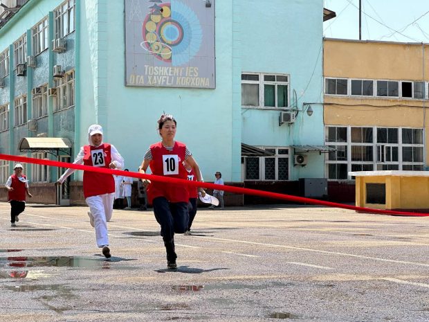 “Toshkent IES” AJ da “Yoshlar oyligi” doirasida sport musobaqalari tashkil etildi