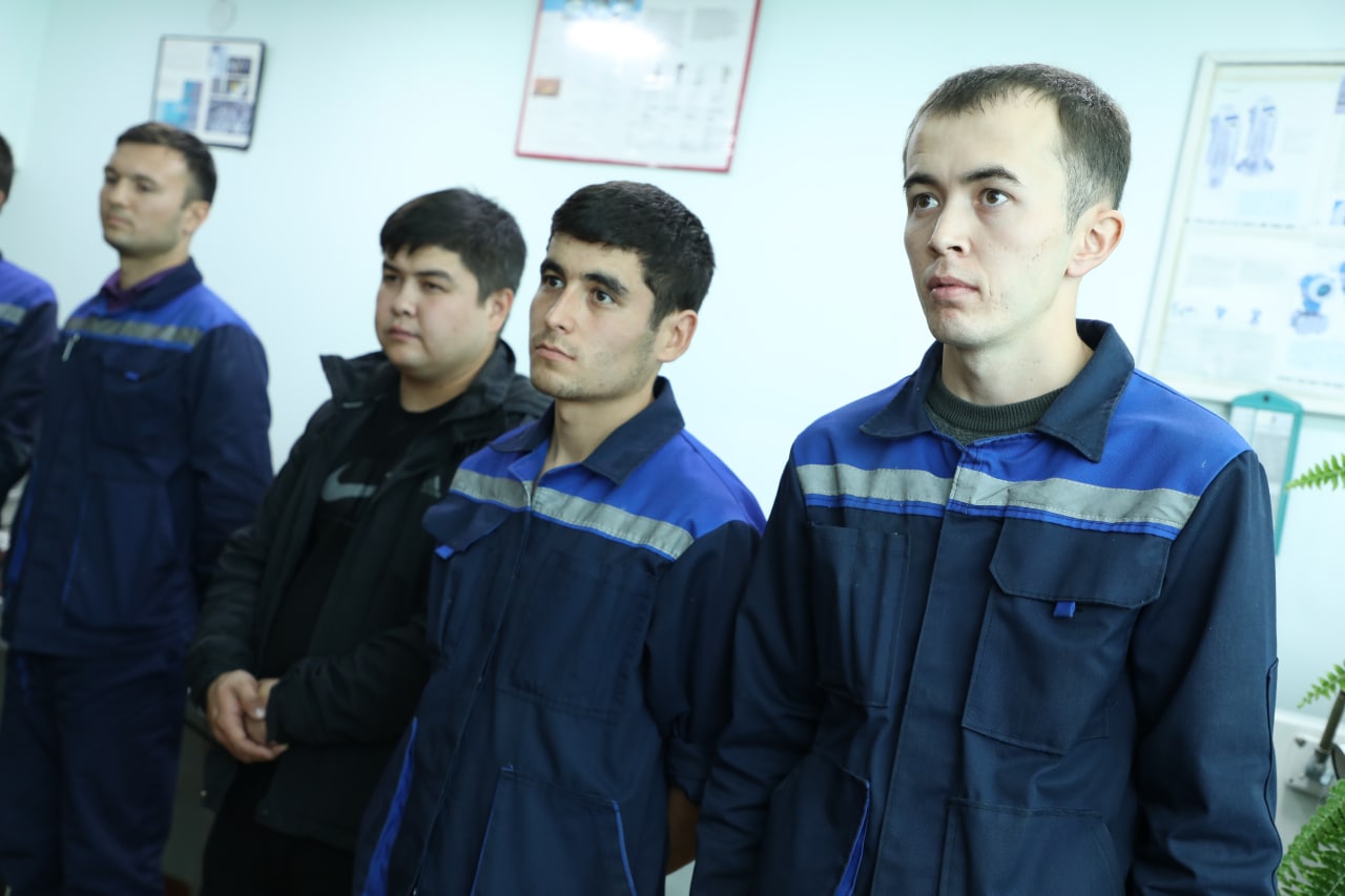  ENG YAXSHI YOSH MAHORATLI ELEKTROMONTYOR TANLOVI BO LIB O TDI O 