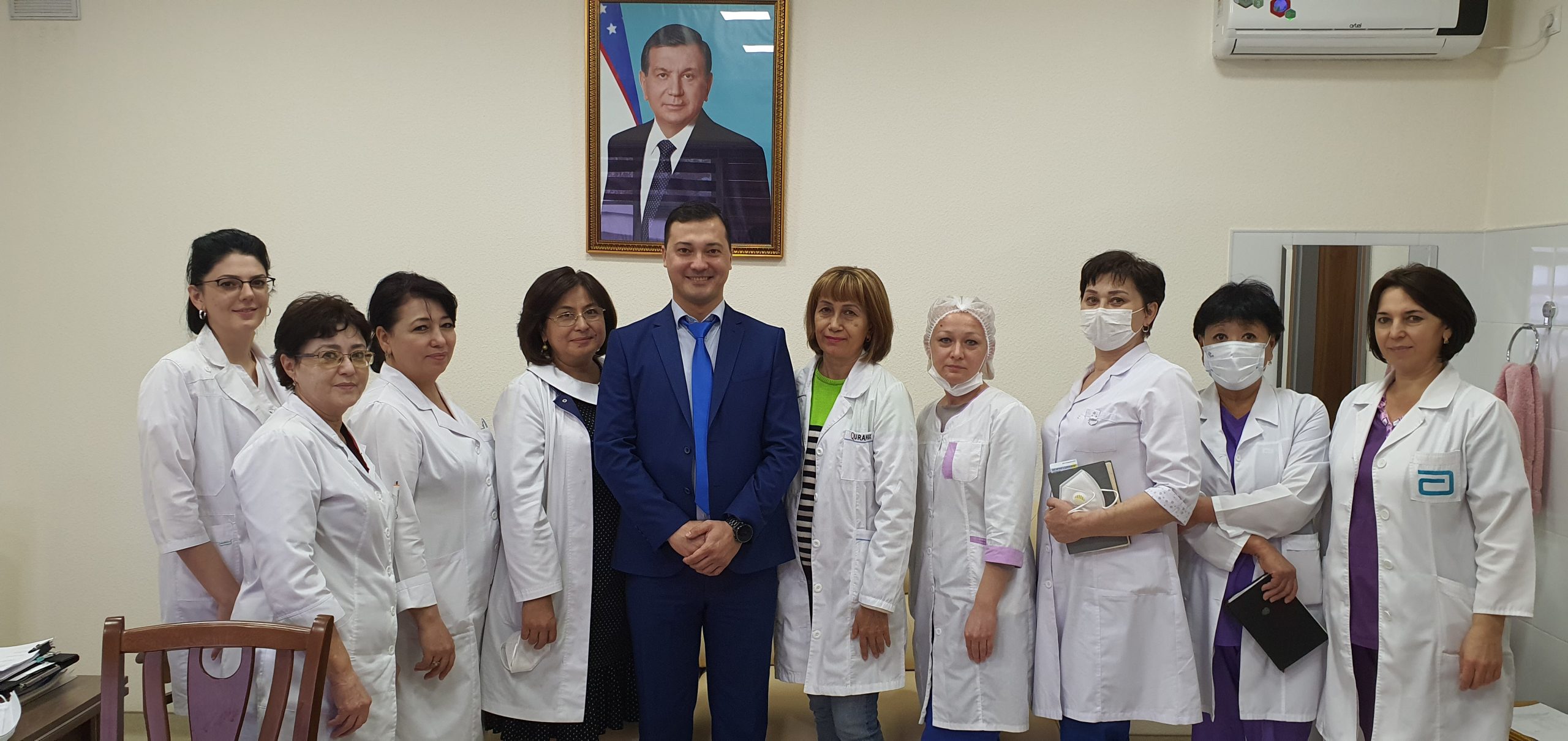 Тошкентда тиббиёт ходимлари куни нишонланмоқда