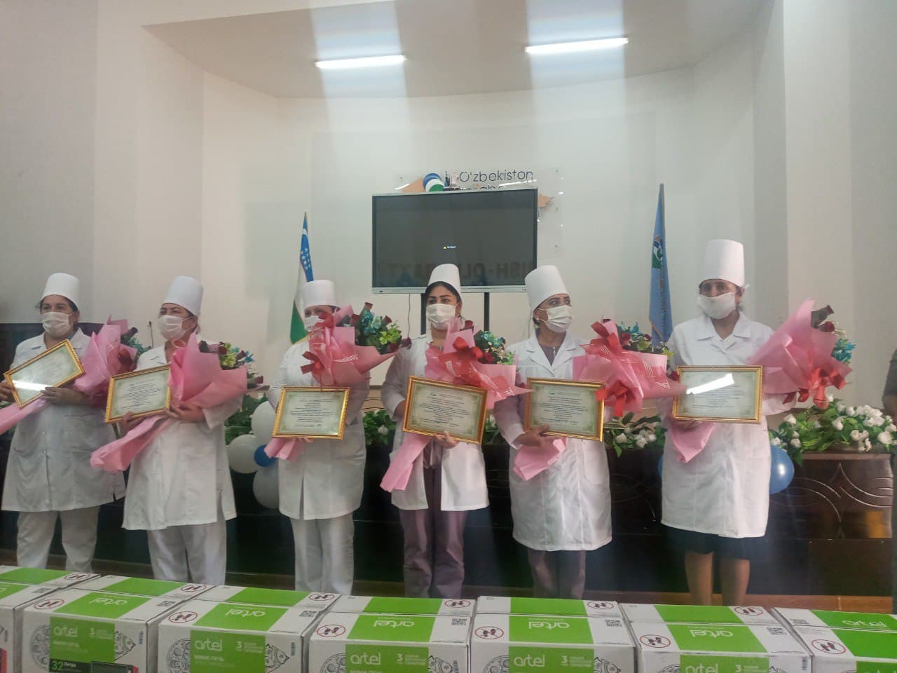 Ҳамширалар шарафланди