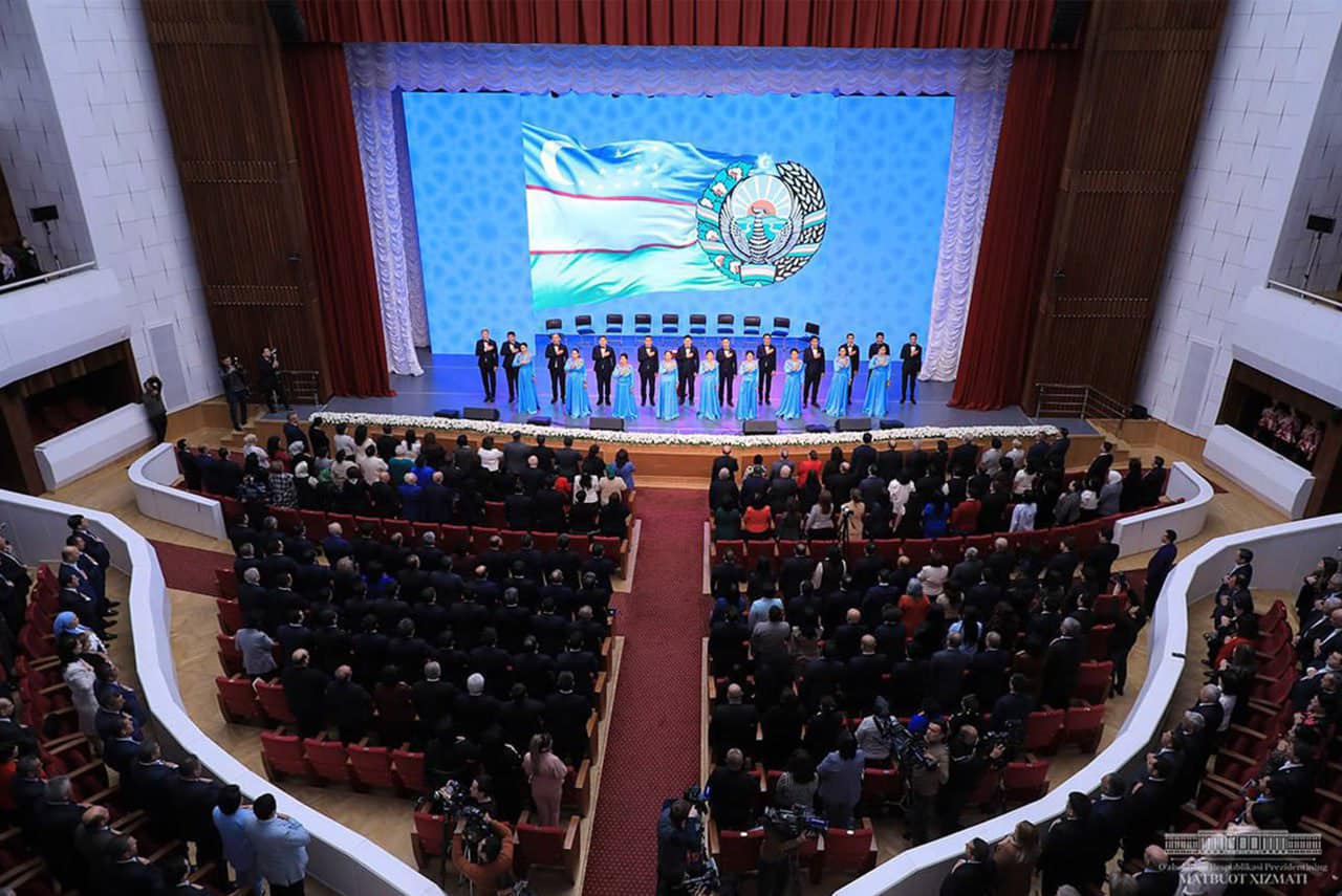 Тиббиёт ходимлар куни